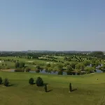 Creative Design House Golf & Apartmán *